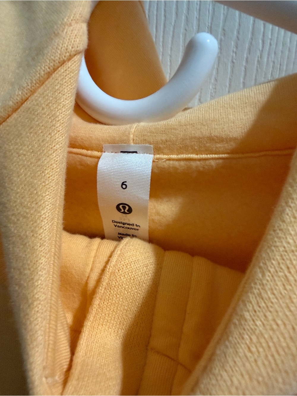 lululemon athletica Cropped Zip Hoodie in Peach - Picture 2 of 2